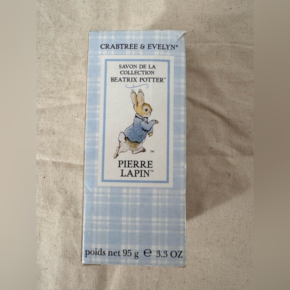 Vintage 1994 Crabtree & Evelyn Beatrix Potter Soap Peter Rabbit Figural 3.3 oz - Picture 1 of 5